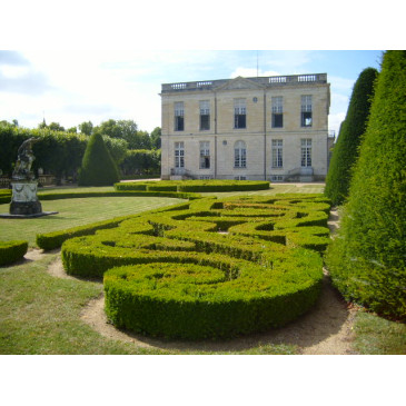 Château de Bouges Château de Bouges