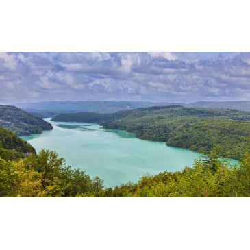 Lac de Vouglans - iStock