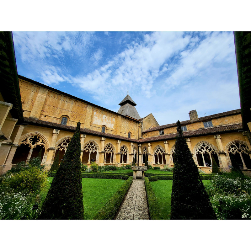 Cloître de Cadouin - iStock